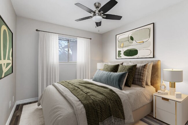 Building Photo - 7210 Grass Valley Dr