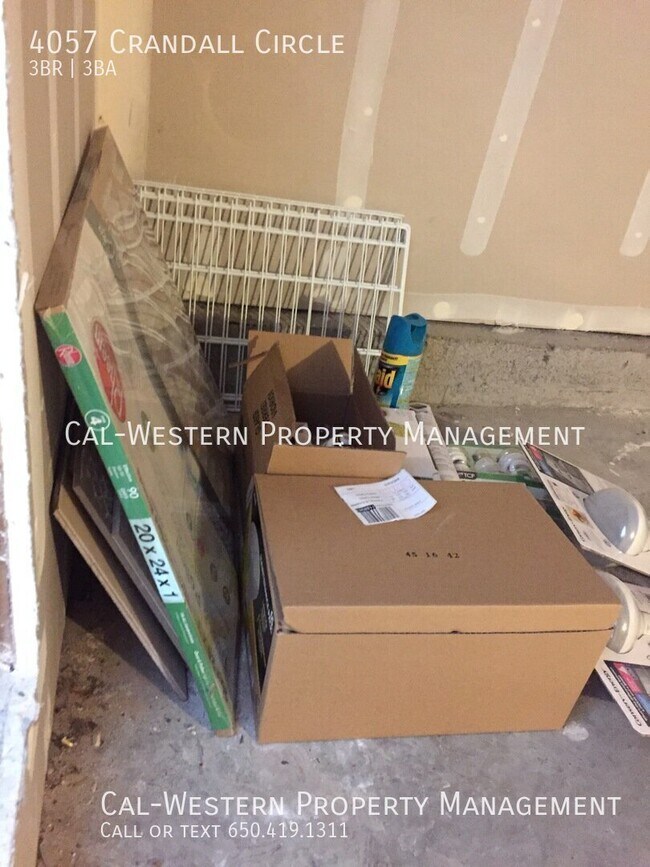 Building Photo - 4057 Crandall Cir