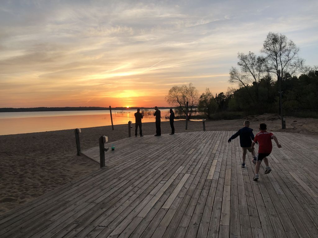 Building Photo - 5577 Creeks Crossing W