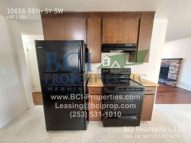 Building Photo - 10616 98th St SW