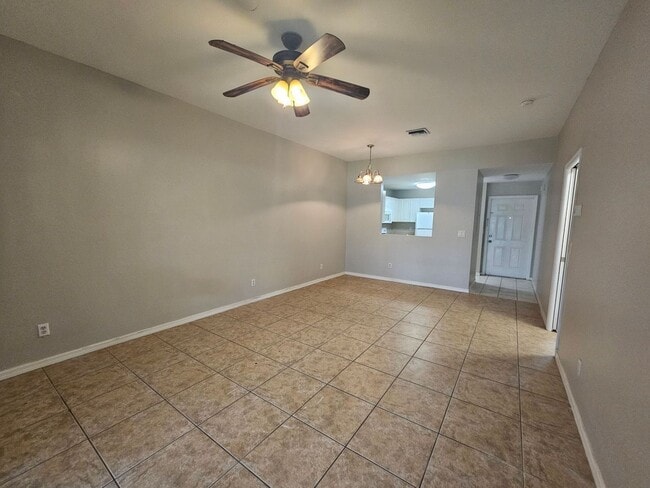 Building Photo - A-59