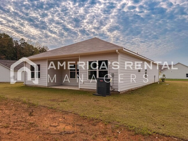Building Photo - Coming Soon! Available to VIEW SOON!!
