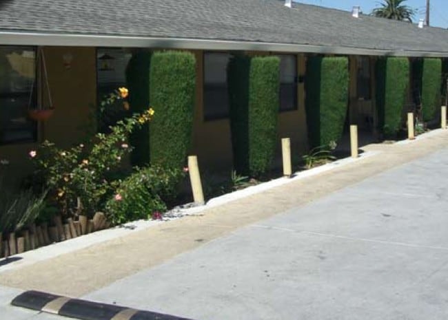  - 1661 Alum Rock Ave