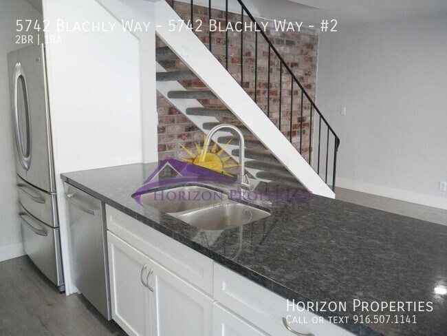 Building Photo - 5742 Blachly Way