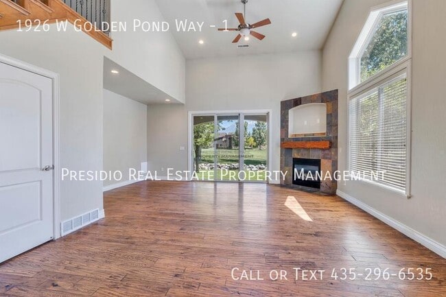 Building Photo - 1926 W Golden Pond Way
