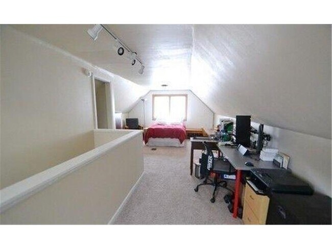 Building Photo - 3352 Xenwood Ave S