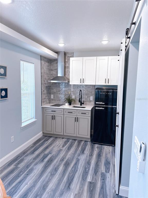 Building Photo - 409 W Carroll St