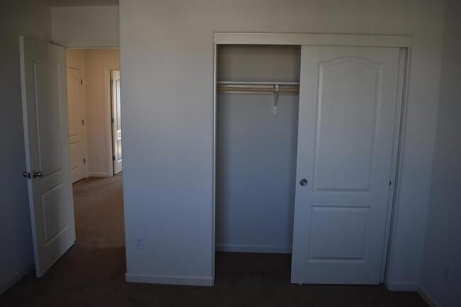 Building Photo - 4238 Freemark Ave