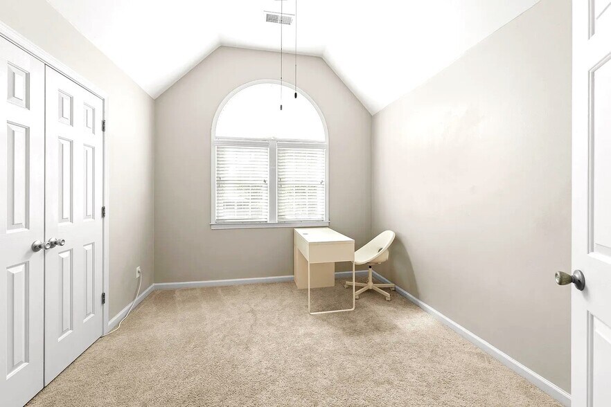 Building Photo - 1368 Squire Dudney Dr