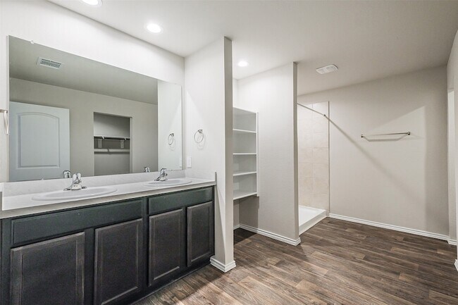 Building Photo - 14668 Blackbrush Mnr