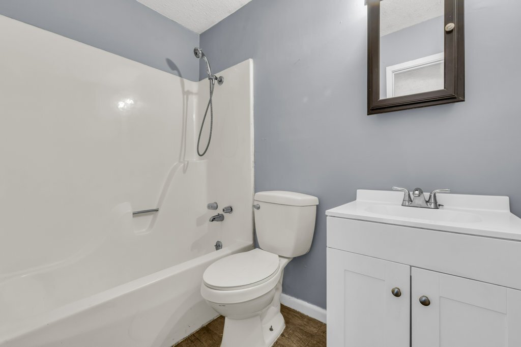 Building Photo - 501 Brooks Rd