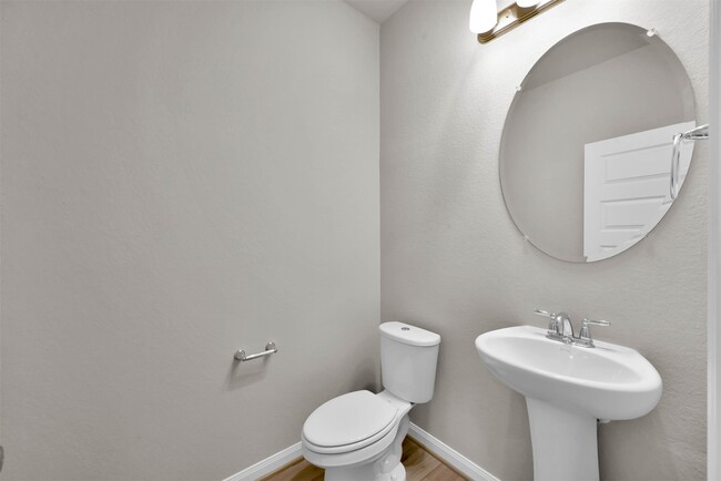 Building Photo - 213 Harper Ridge Dr