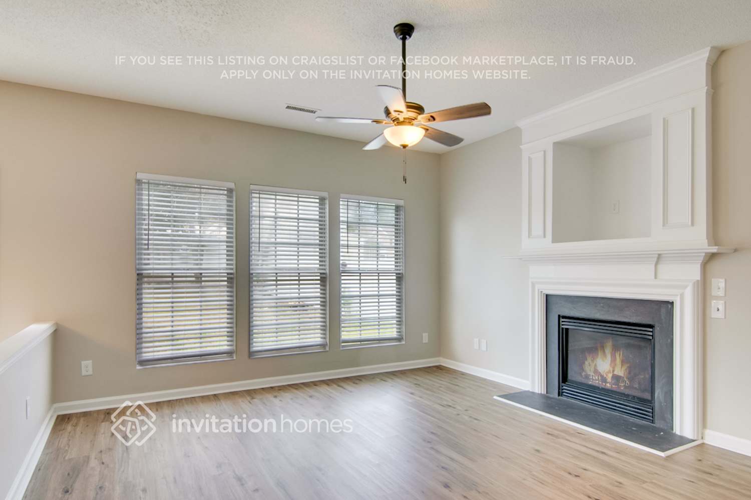 Building Photo - 3004 Riverbrooke Dr
