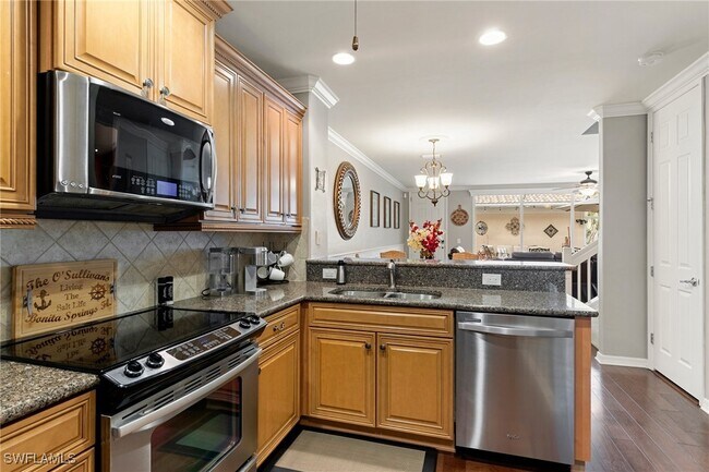 Building Photo - 28470 Villagewalk Blvd