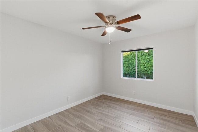 Building Photo - 2521 N 87th Way