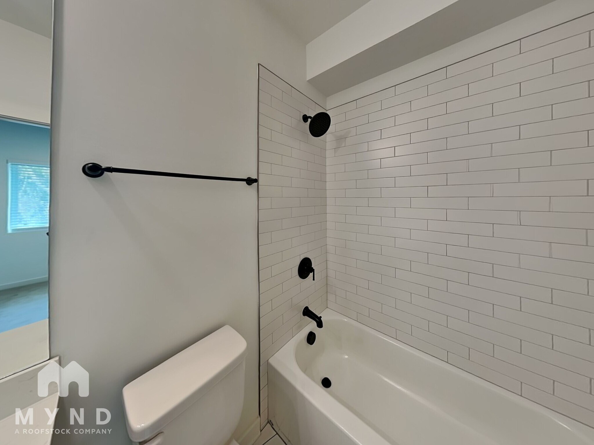 Building Photo - 1434 Walker Pl SE