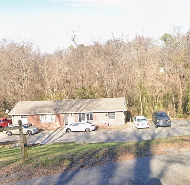 Building Photo - 5009 Brewer Ct