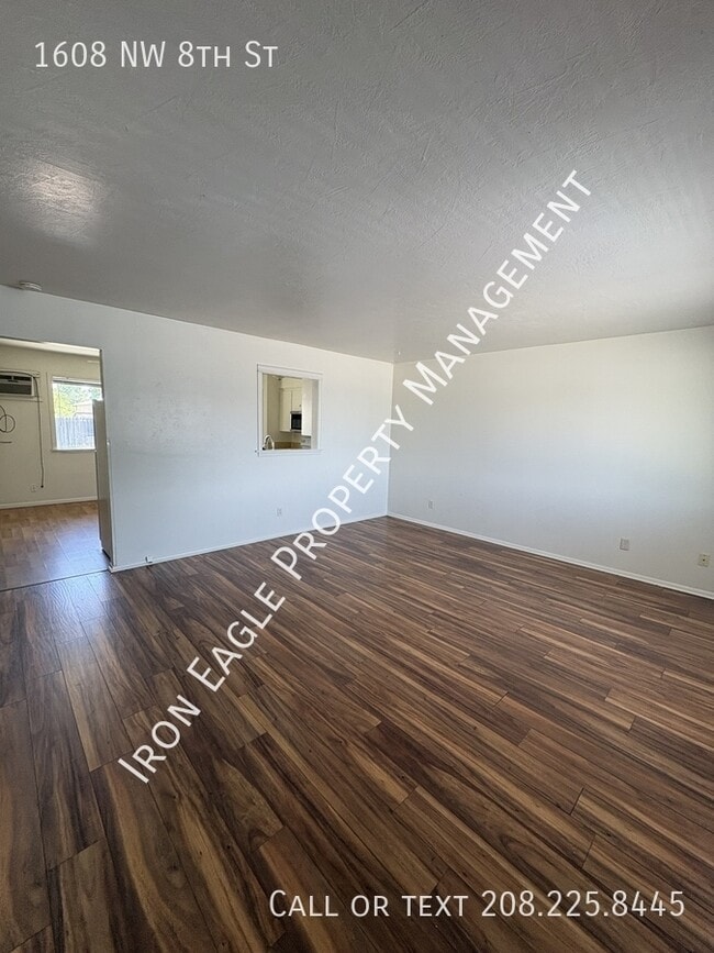 Building Photo - 1608 8th St NW