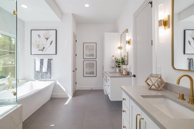 Building Photo - 1703 Piedmont Ave