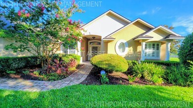 Building Photo - Luxurious 5-Bedroom Retreat with Private Pool in Ponte Vedra Beach