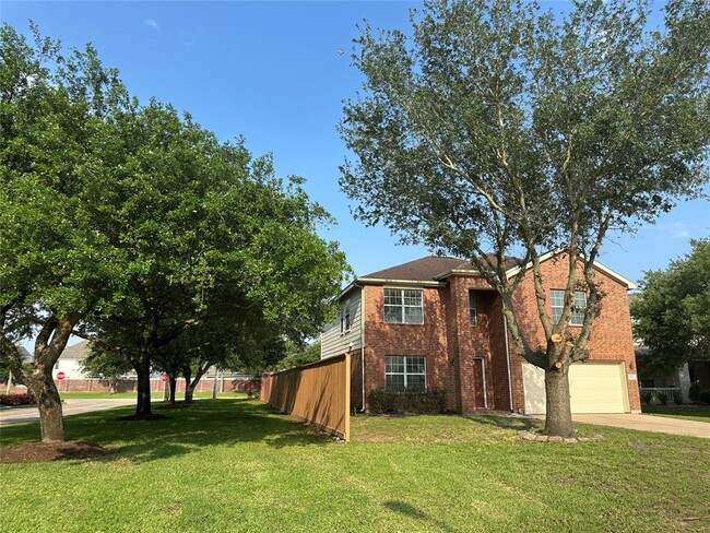 Primary Photo - 2303 Ledgeway Ct