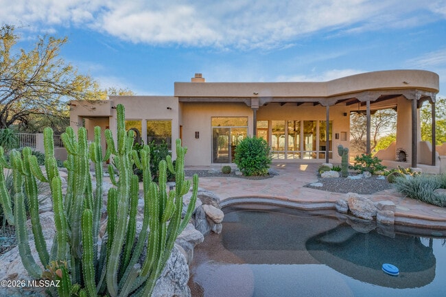 Building Photo - 6570 N Placita De Tia Ro