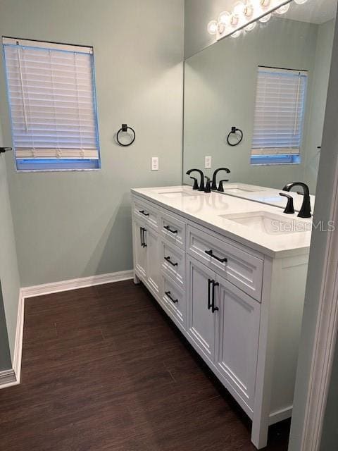 Building Photo - 4240 Central Sarasota Pkwy