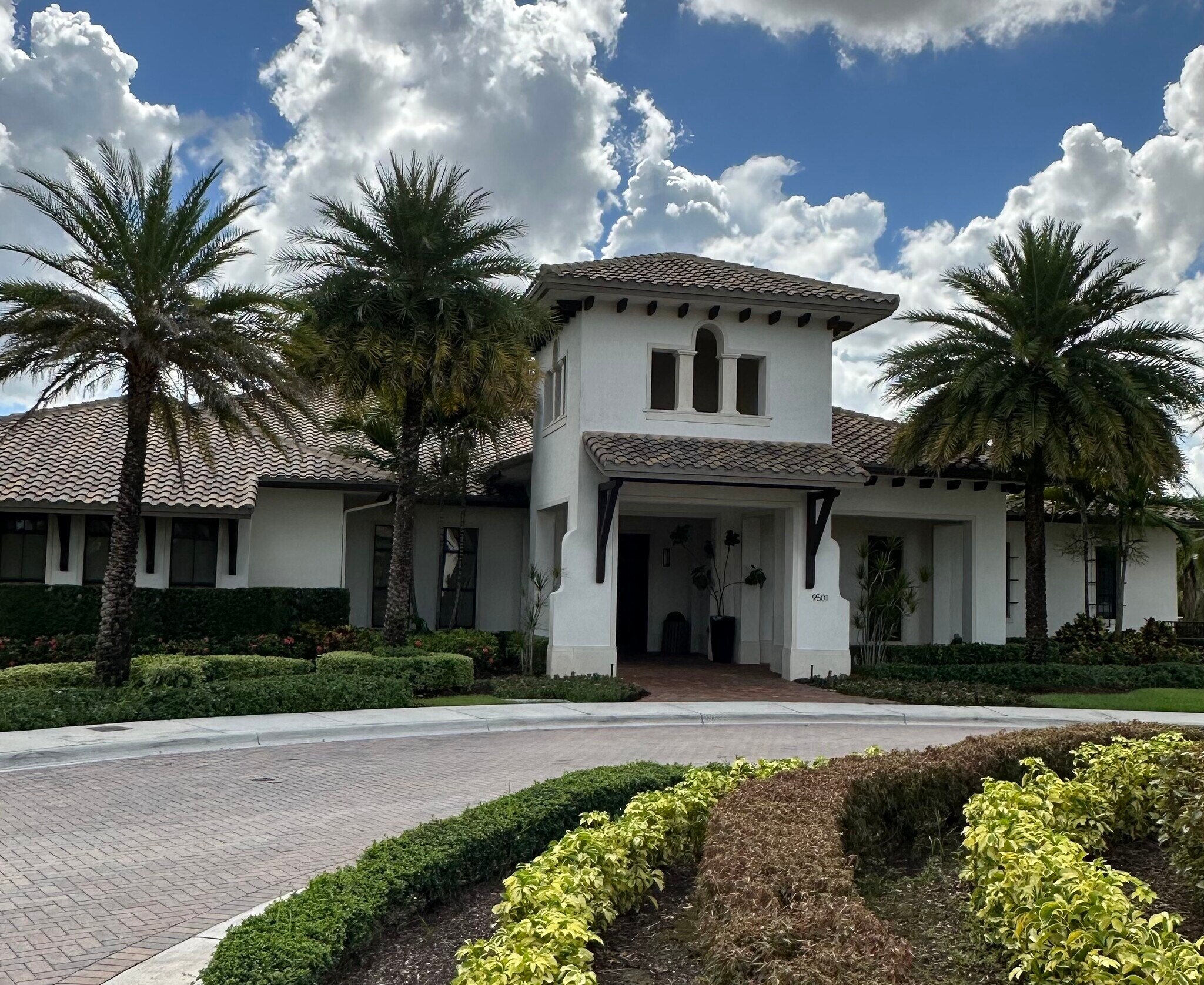 Building Photo - 9336 W 33rd Ave