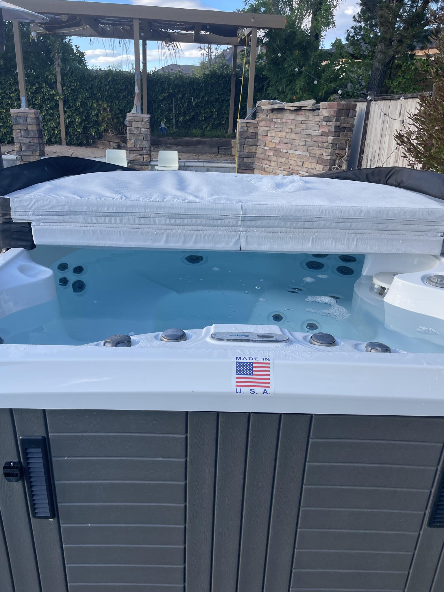 Building Photo - 624 Bella Dr