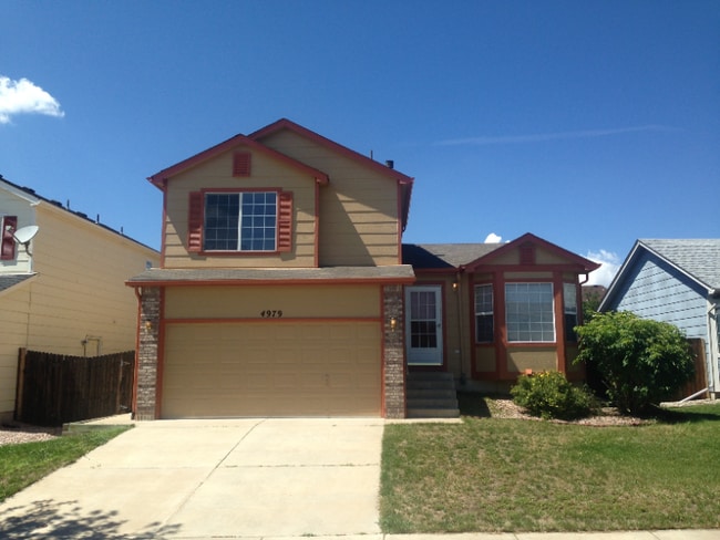 Primary Photo - 4979 Butterfield Dr