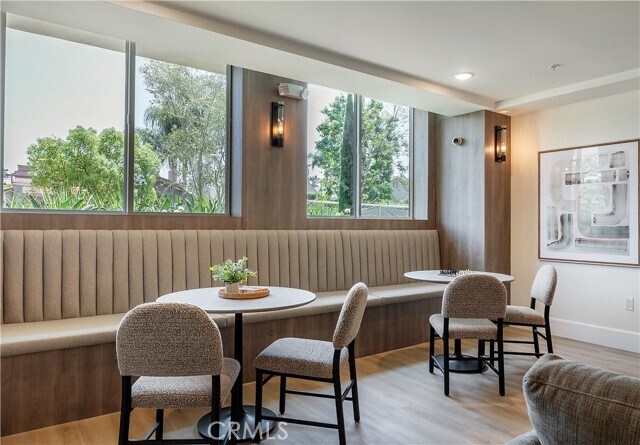 Building Photo - 1303 Orange Grove Ave