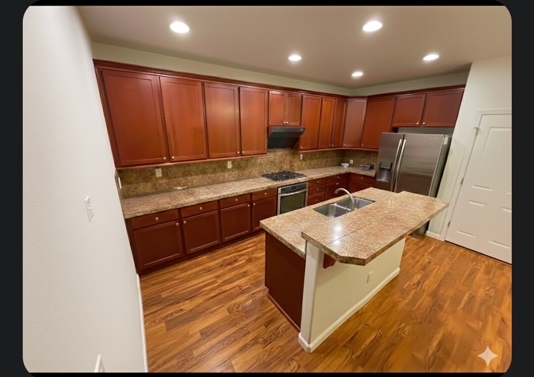 Building Photo - 5115 SE Verbena Pl