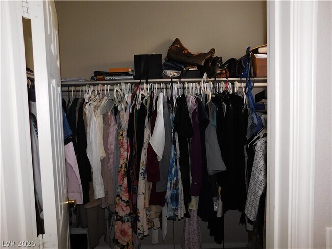 Building Photo - 3965 Palm Beach St