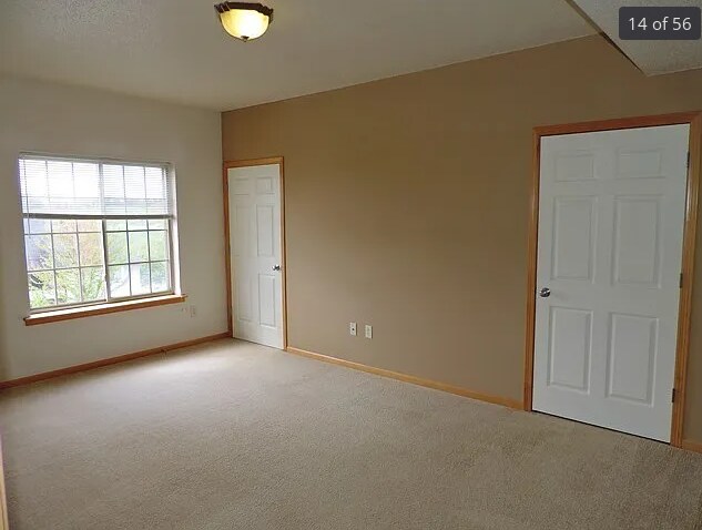 Building Photo - 2462 Cascade Ln
