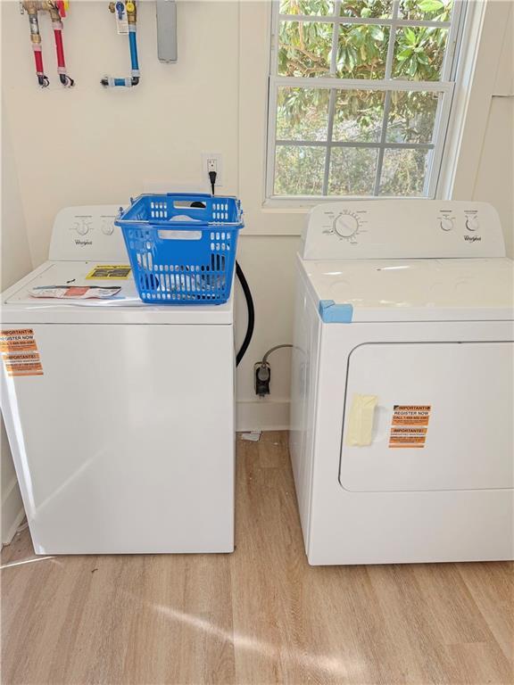 Building Photo - 2224 Elizabeth Ave SE