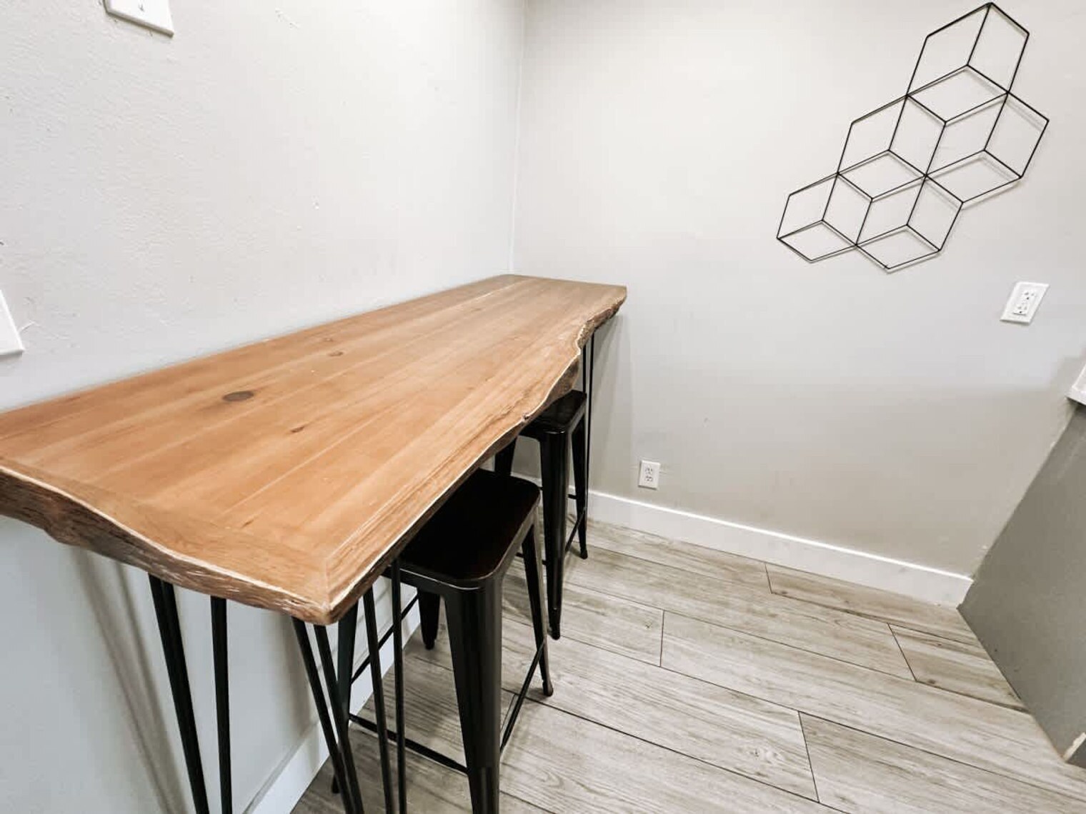 Building Photo - 50 Davie Blvd