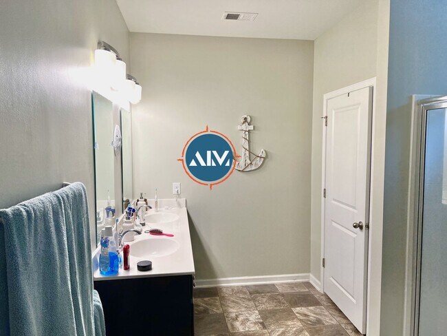 Building Photo - Gorgeous 3BR House at Heritage, New Riverside – Available April 7!