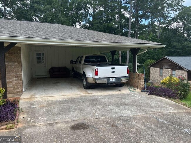 Building Photo - 1271 Arrowhead Rd