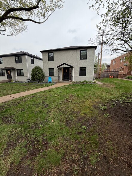 Building Photo - 3016 W 44th St