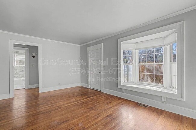 Building Photo - 1895 Markone St NW