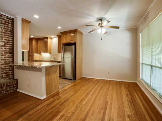 Building Photo - 2627 Forest Grove Dr