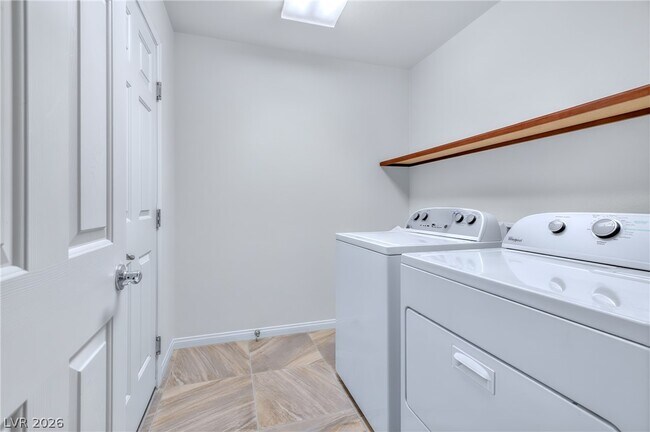 Building Photo - 5226 Tartan Hill Ave