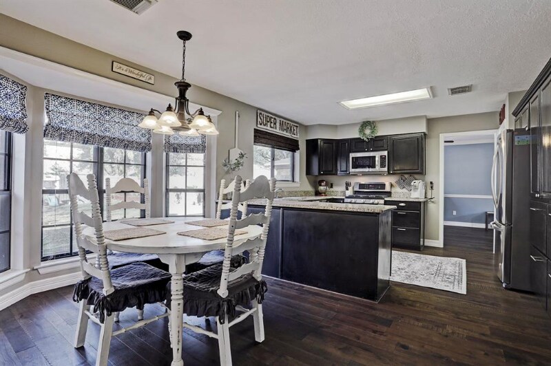 Building Photo - 2018 Spinnaker Dr