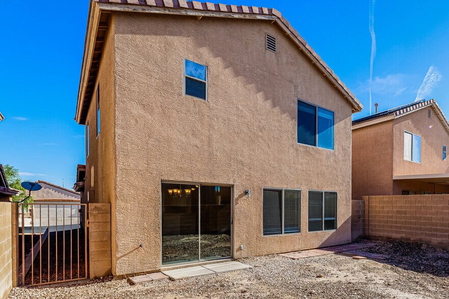 Building Photo - 6517 Coffeeville Creek Dr