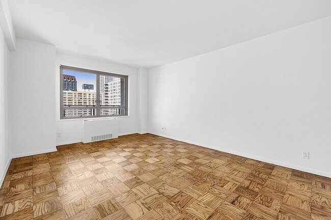 Building Photo - 170 West End Ave