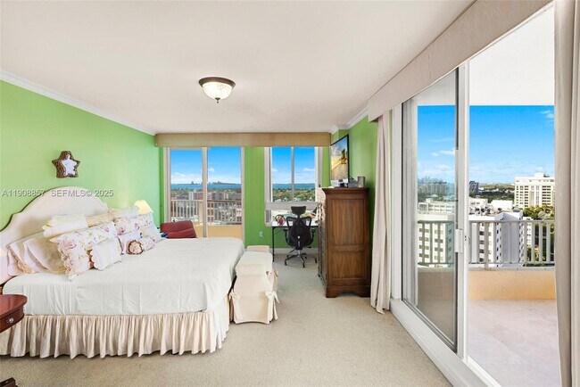 Building Photo - 781 Crandon Blvd