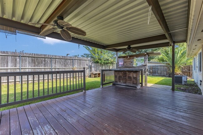 Building Photo - 6923 Creek Village Dr