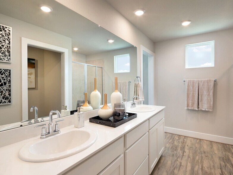 Building Photo - 7409 Travertine Spring Dr