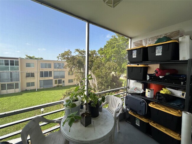Building Photo - 201 Berkley Rd