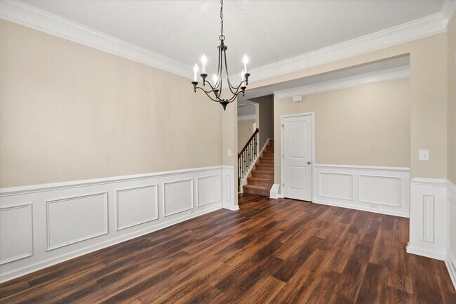 Building Photo - 2433 Chinkapin Ct